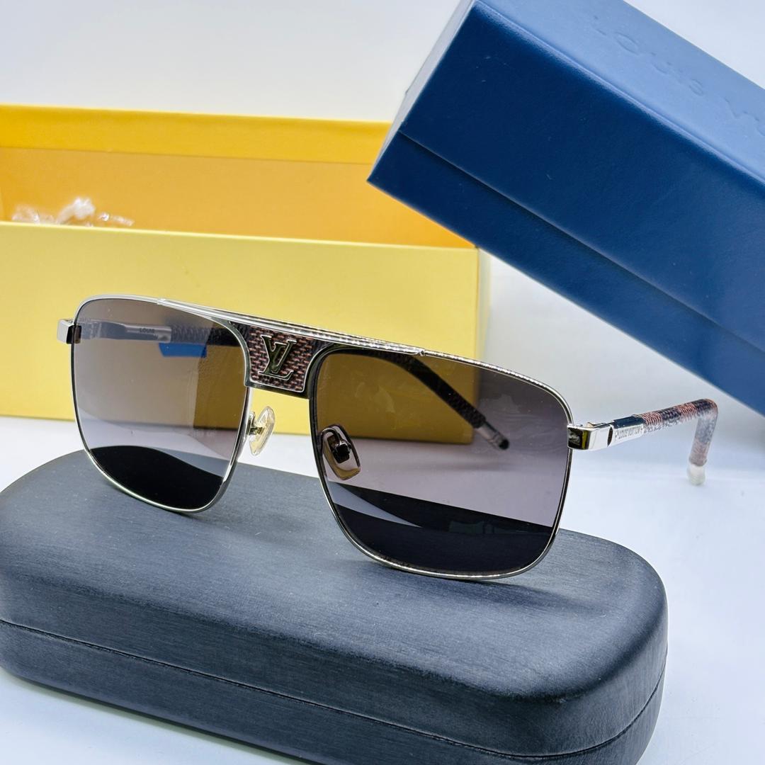 Stylish eyeglasses frame for women